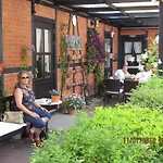 Altes Zollhaus Am Klinikum Hotel Lübeck