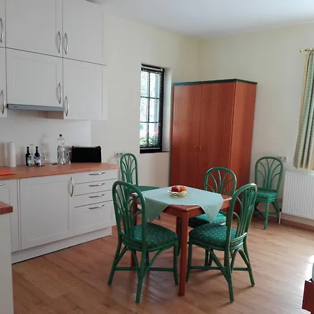 Altes Zollhaus Am Klinikum 3*