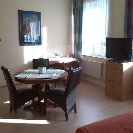 Altes Zollhaus Am Klinikum 3*