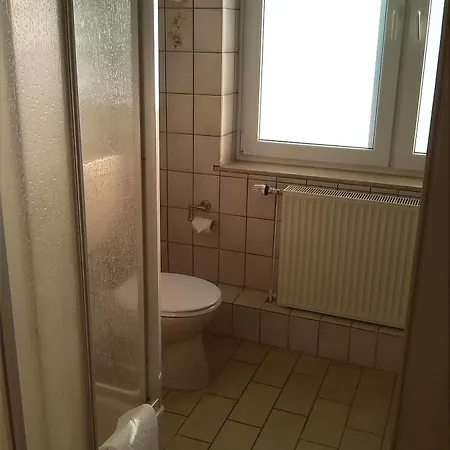 Altes Zollhaus Am Klinikum Hotel Lübeck