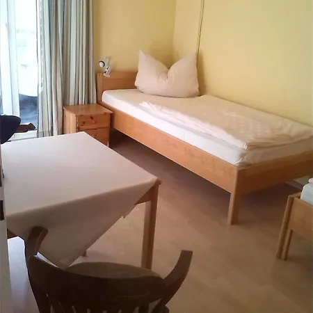 Hotel Altes Zollhaus Am Klinikum 3*