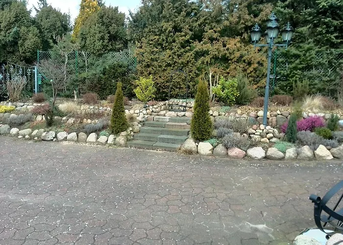 Altes Zollhaus Am Klinikum מלון ליבק