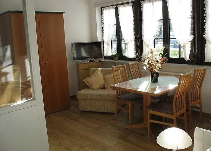 Altes Zollhaus Am Klinikum ליבק