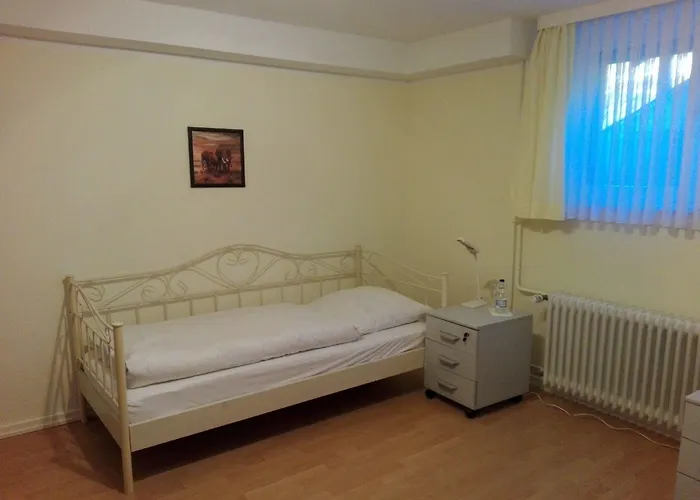 Hotel Altes Zollhaus Am Klinikum Lubeck